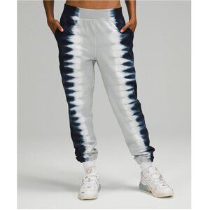 Lululemon LA Extreme Low Rise Jogger